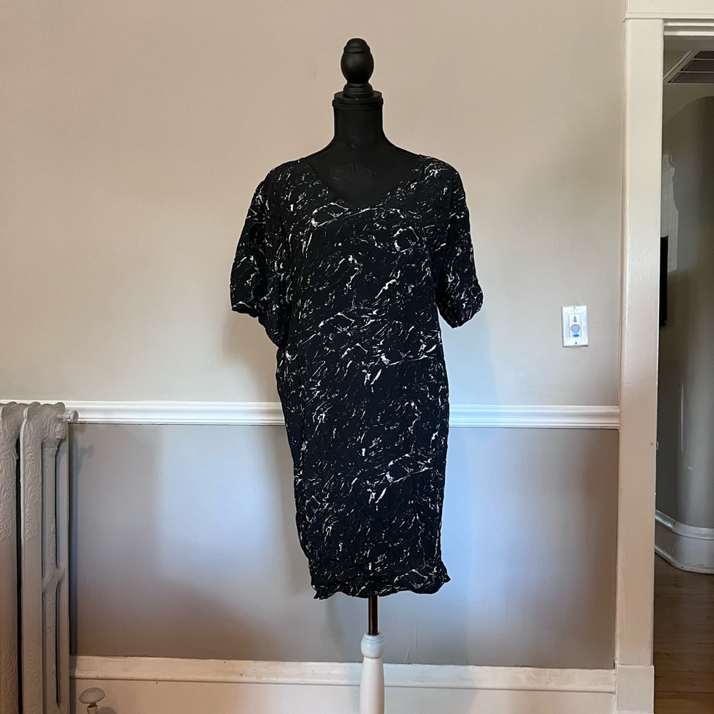 NEW, black & white dress